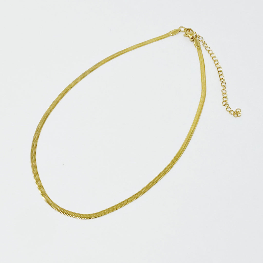 Herringbone necklace detail