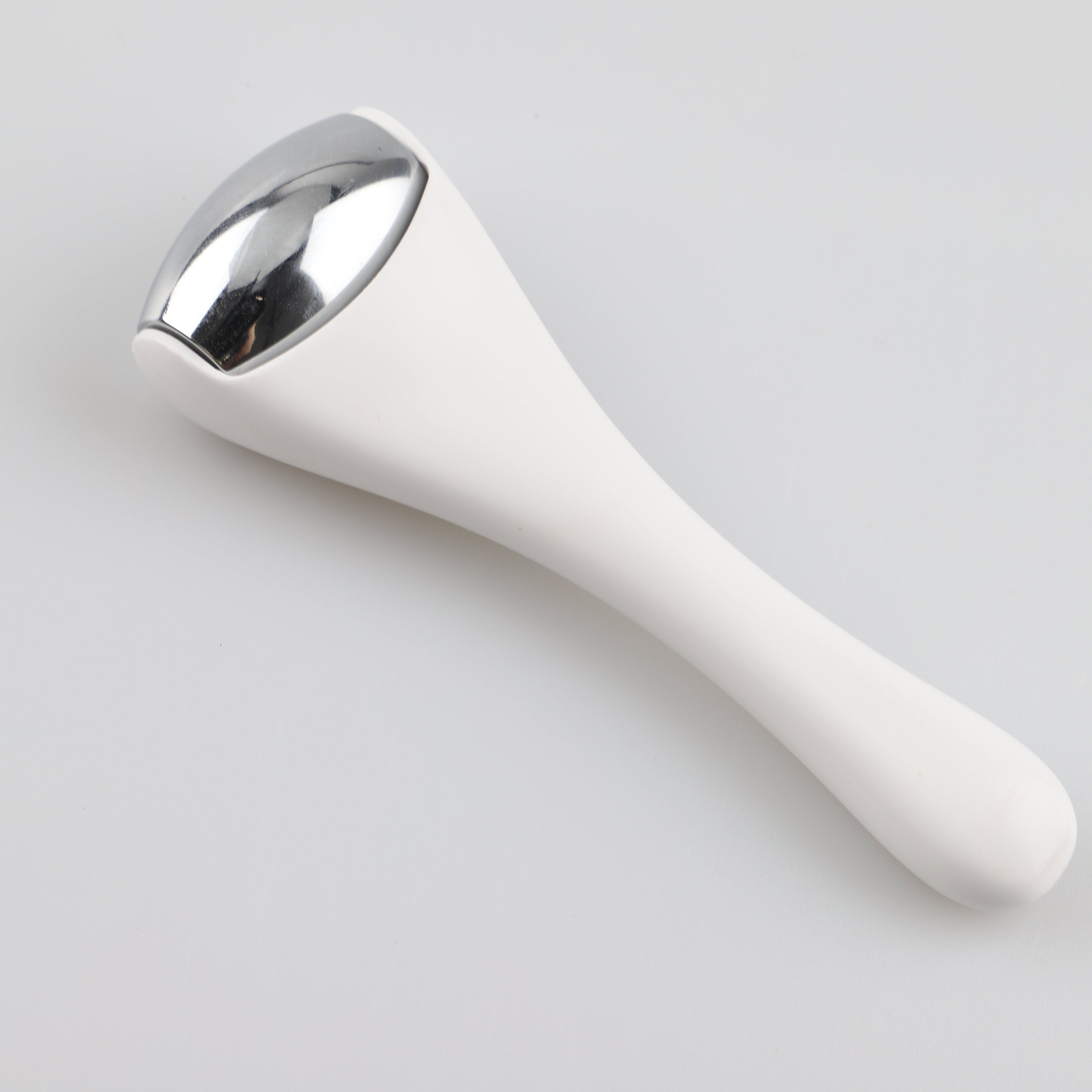 Lumora Chill Roller