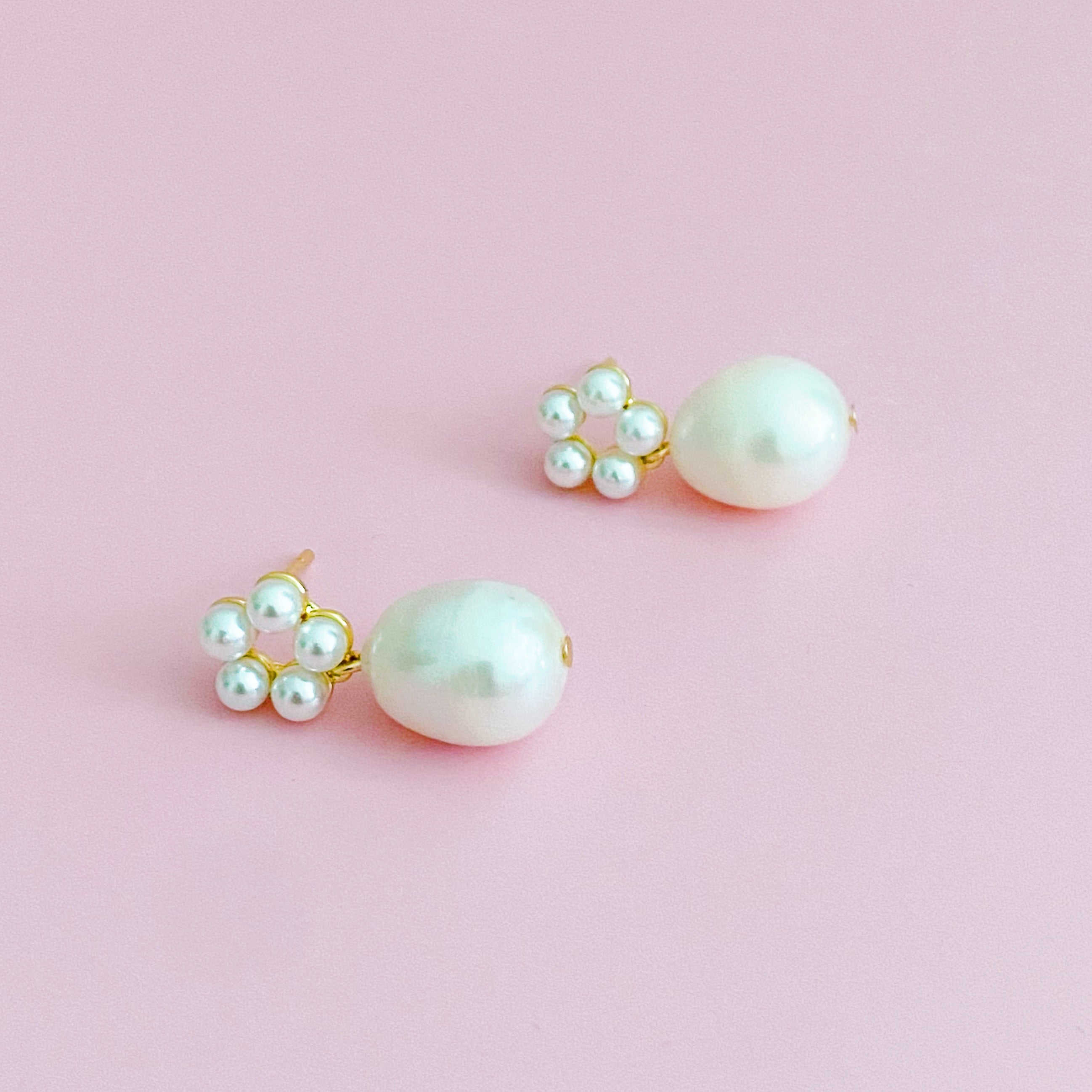 Pearl drop earrings detail