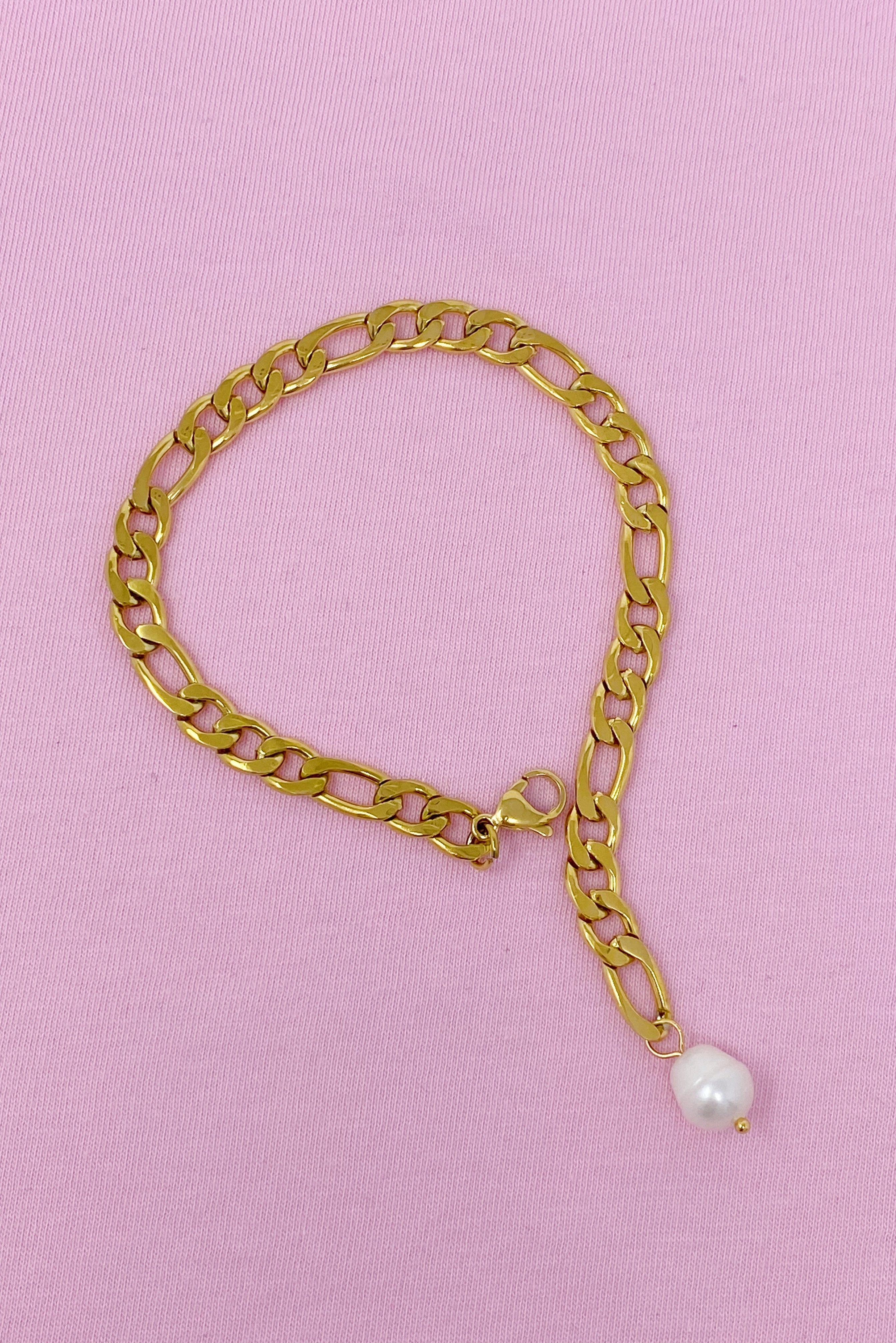 Cuban Link & Pearl Bracelet