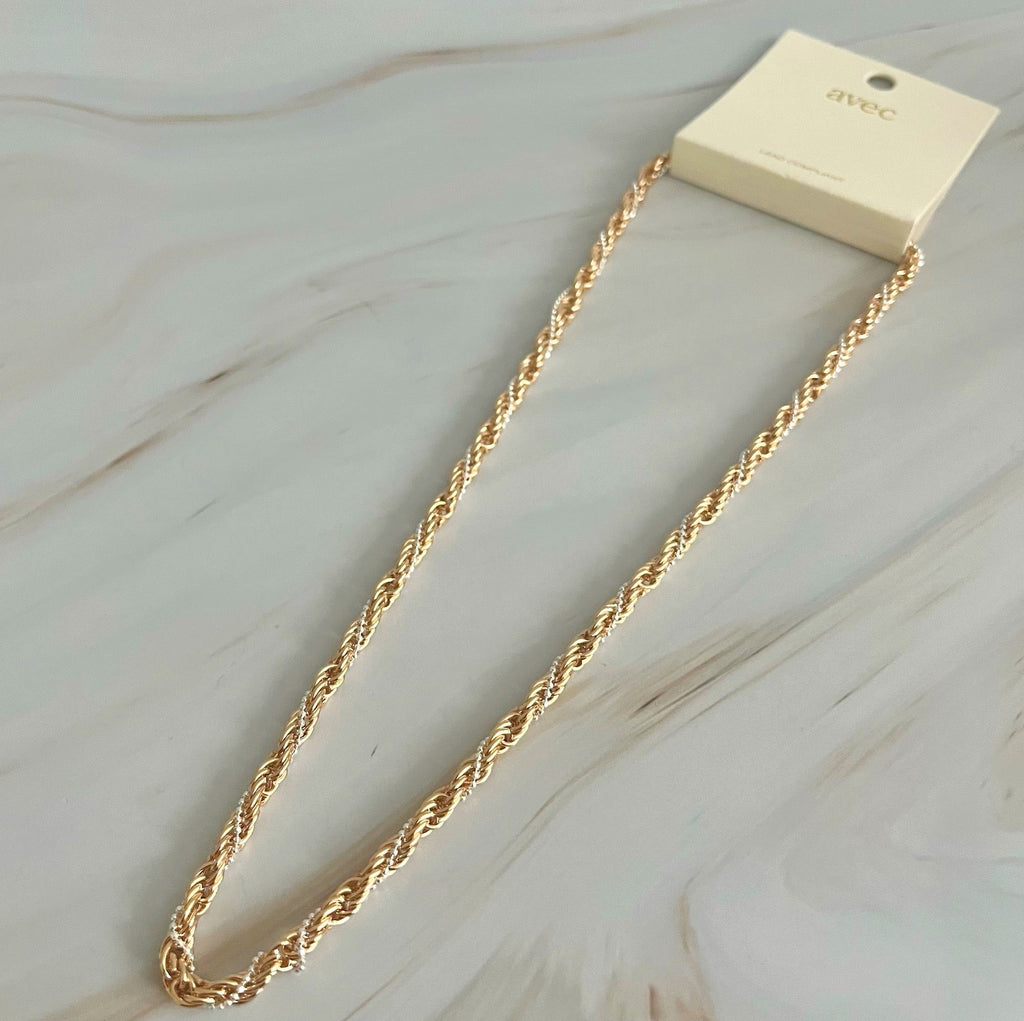 Rope chain styled