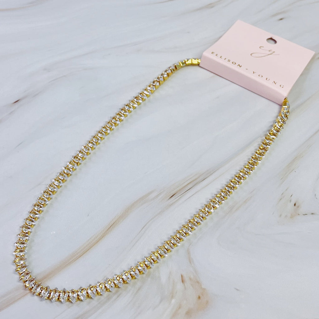 Tennis necklace sparkle