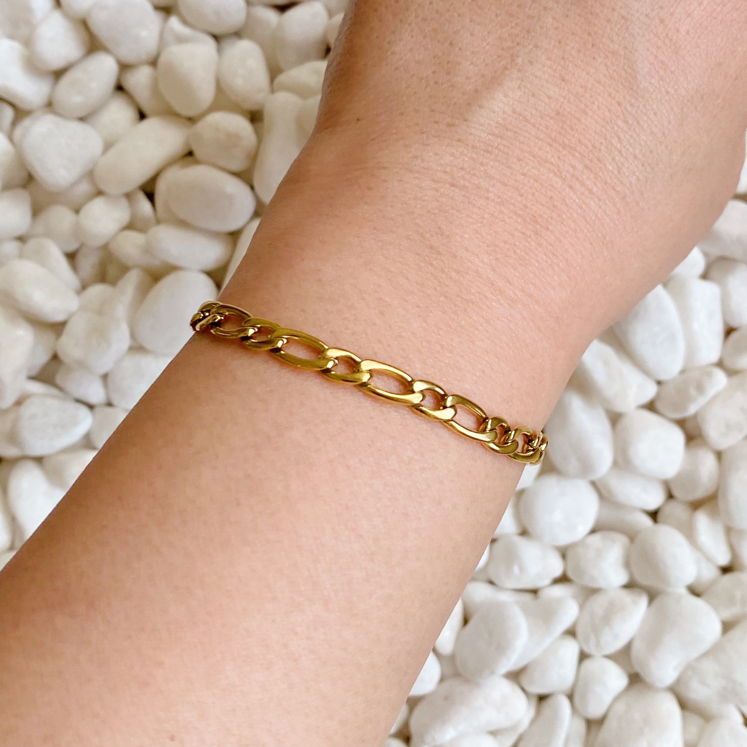 Cuban bracelet detail