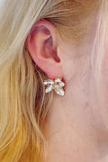 Fine Shine Stud Earrings